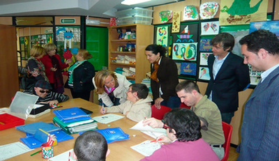 Visita del Partido Popular al CAI
